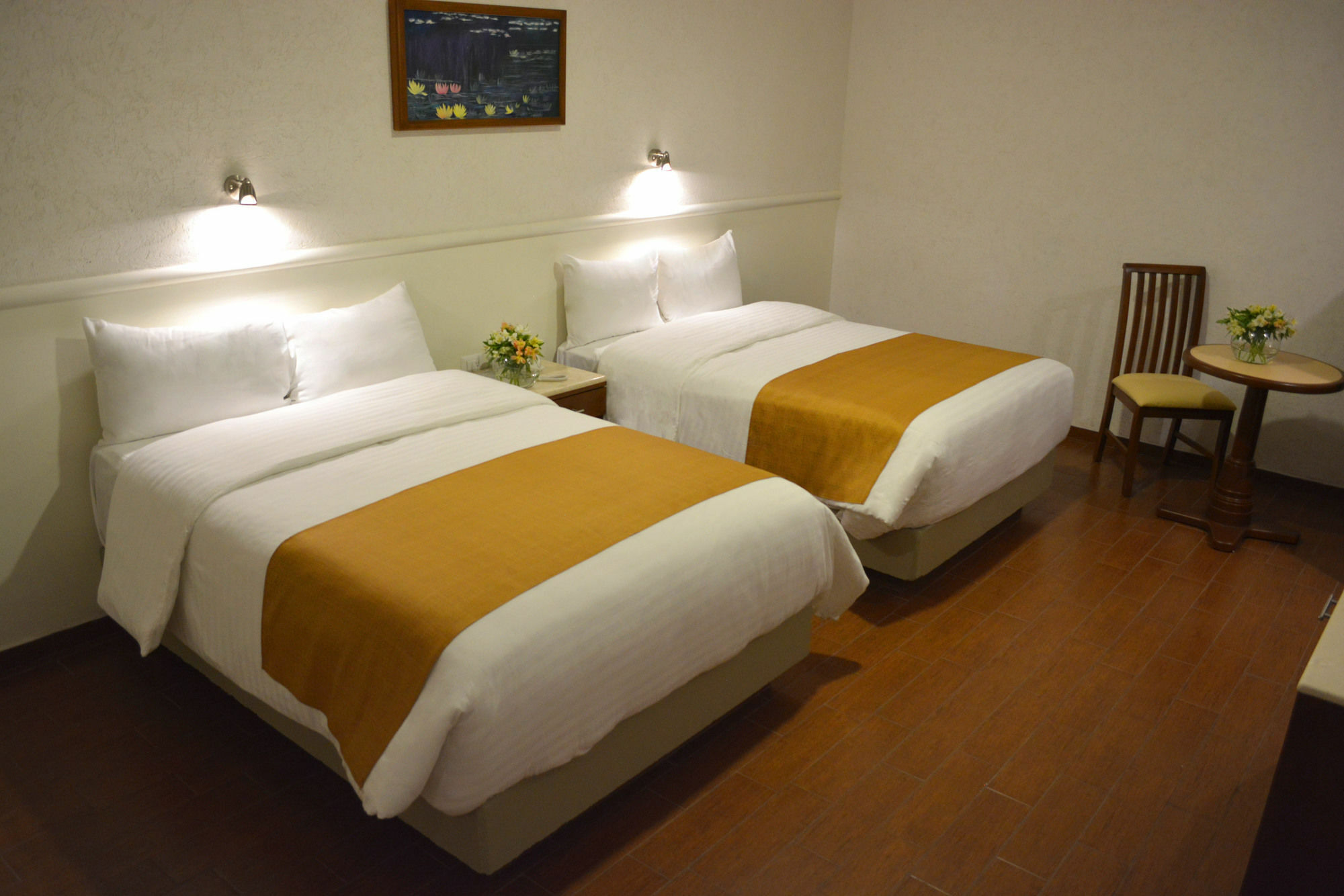 Eco Express Hotel Zamora Zamora  Extérieur photo