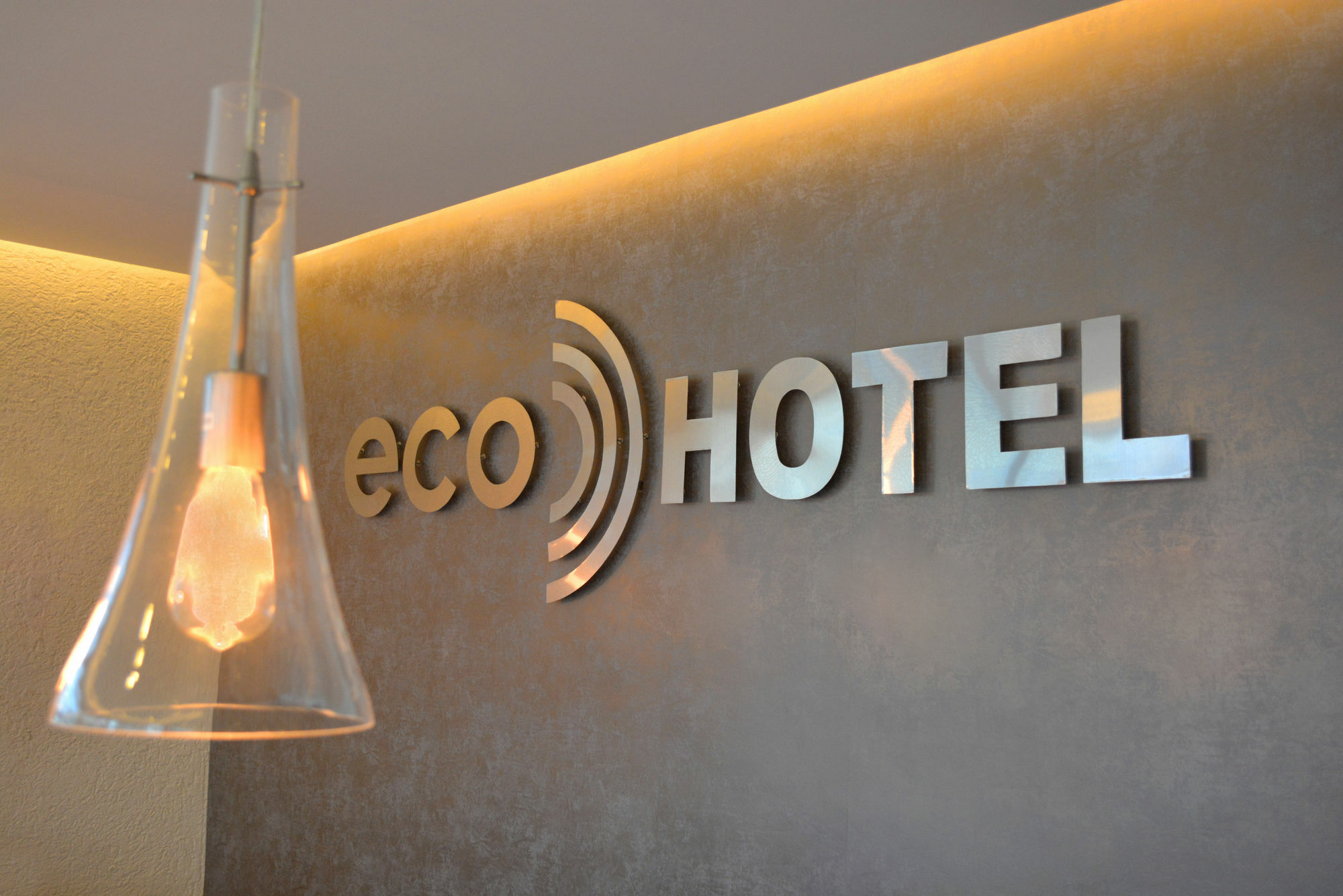 Eco Express Hotel Zamora Zamora  Extérieur photo